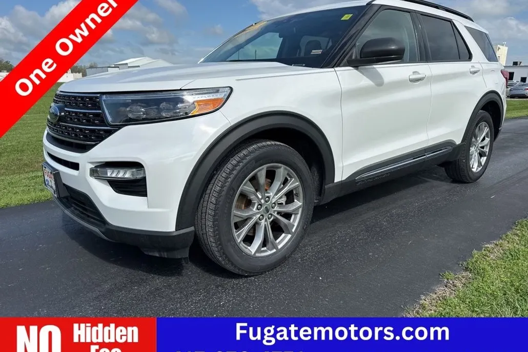 2022 Ford Explorer XLT photo 1