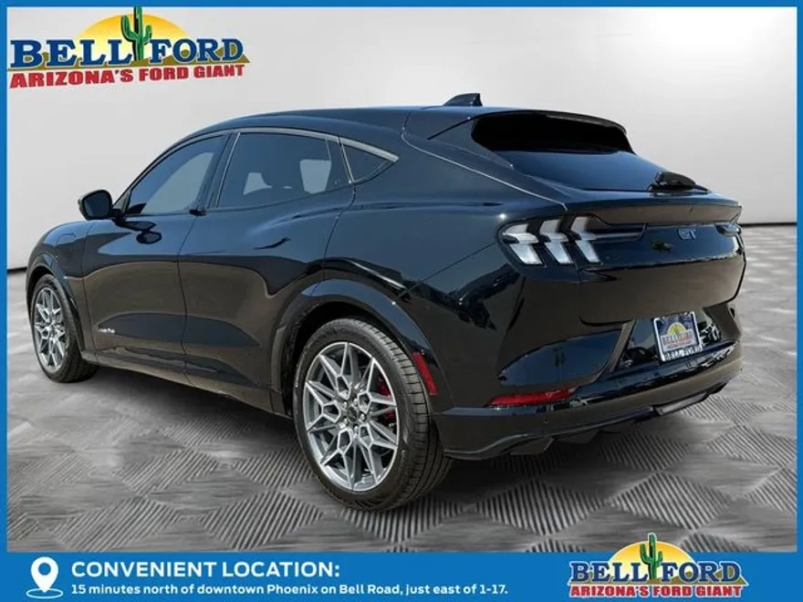 2025 Ford Mustang Mach-E GT photo 1