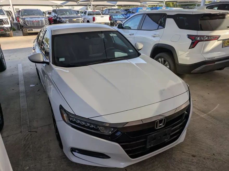 2020 Honda Accord Sport photo 1