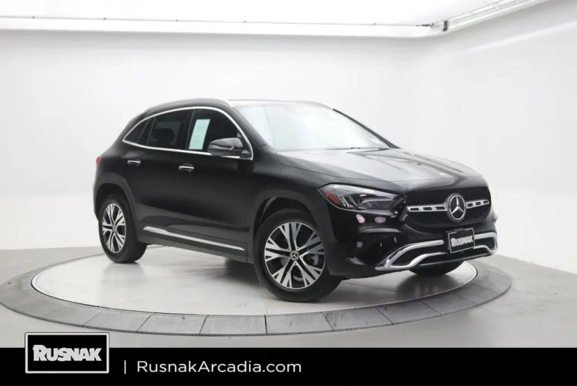 2025 Mercedes Benz GLA 250 photo 1
