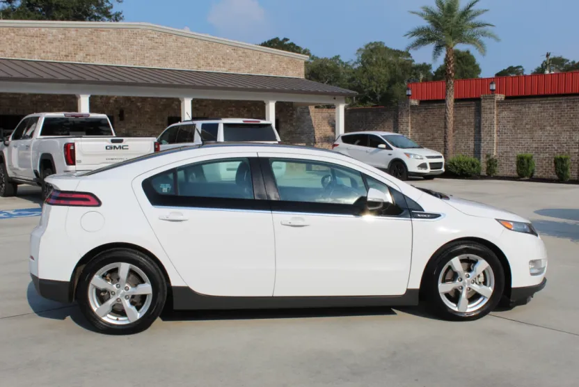 2012 Chevrolet Volt Premium photo 1