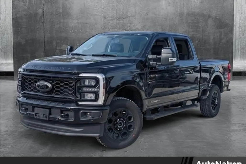 2025 Ford F-250 Lariat photo 1