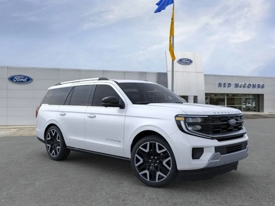 2025 Ford Expedition Platinum photo 1