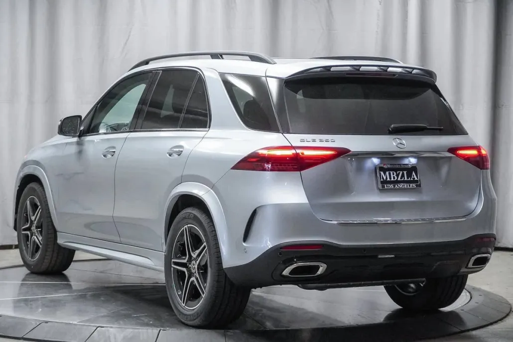2025 Mercedes Benz GLE 350 4MATIC photo 1