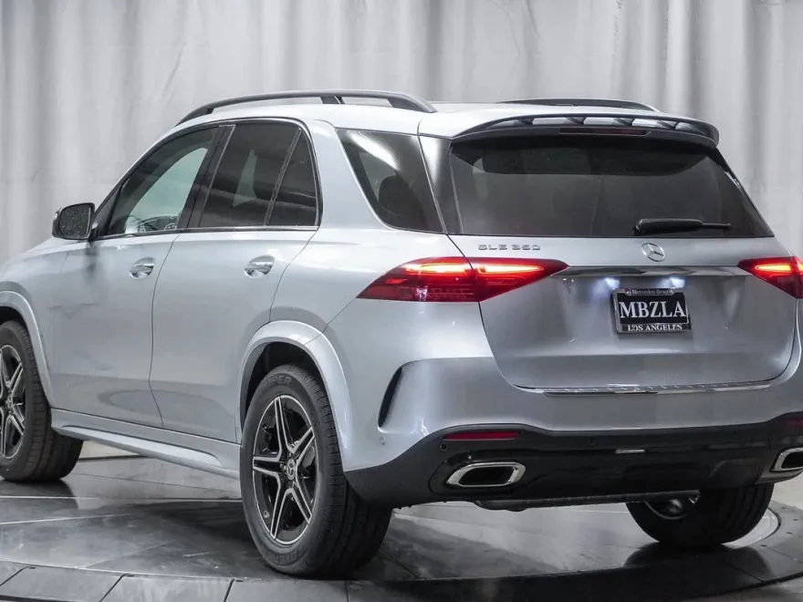 2025 Mercedes Benz GLE 350 4MATIC photo 1