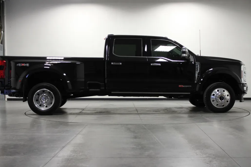 2024 Ford F-450 Limited photo 1