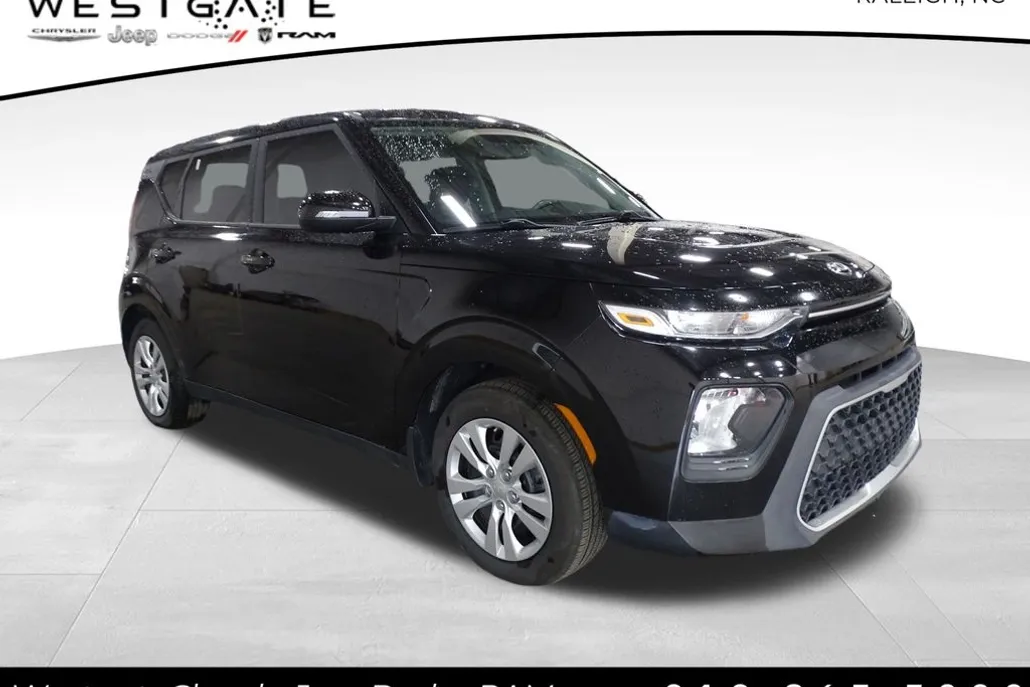 2020 Kia Soul LX photo 1