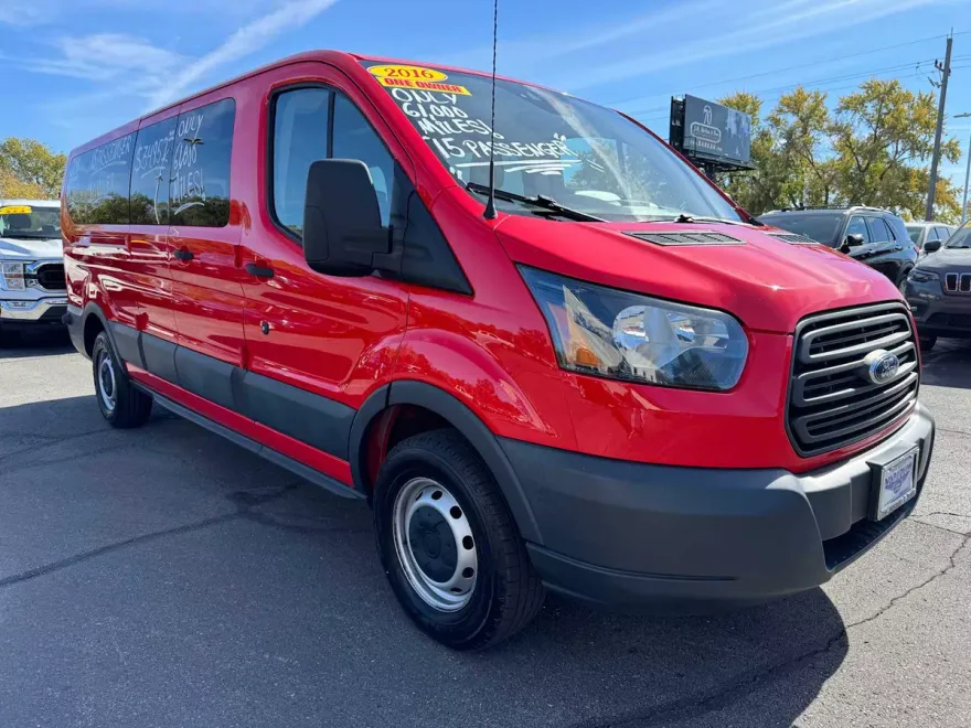 2016 Ford Transit XL photo 1