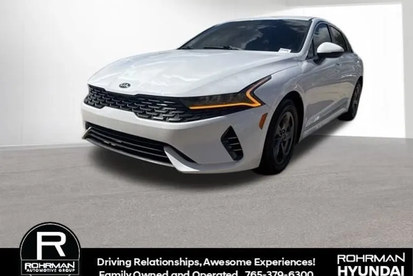 2021 Kia K5 LXS photo 1