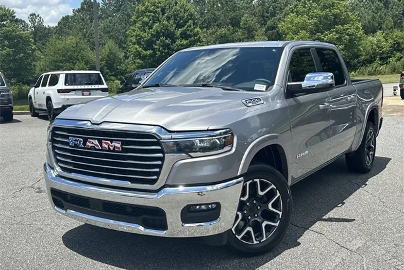 2025 Ram 1500 Laramie photo 1