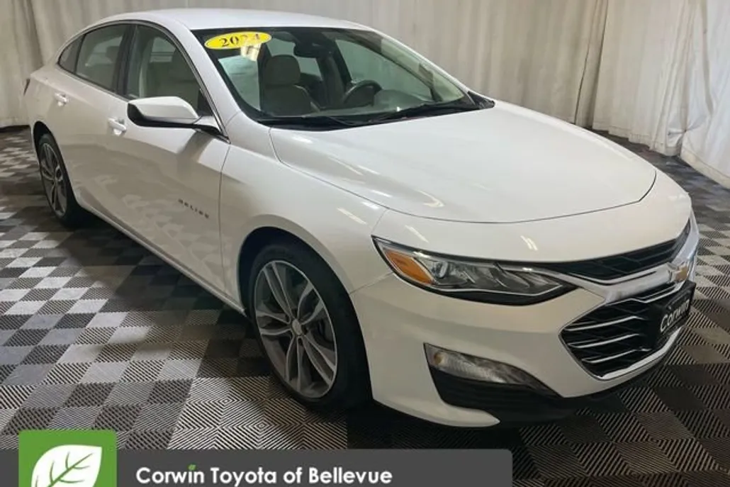 2024 Chevrolet Malibu Premier 2LT photo 1