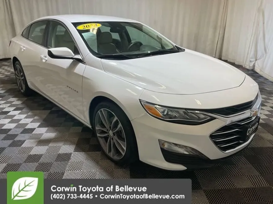 2024 Chevrolet Malibu Premier 2LT photo 1