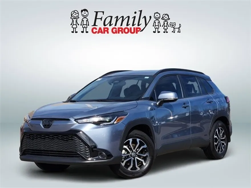 2023 Toyota Corolla Cross Hybrid SE photo 1