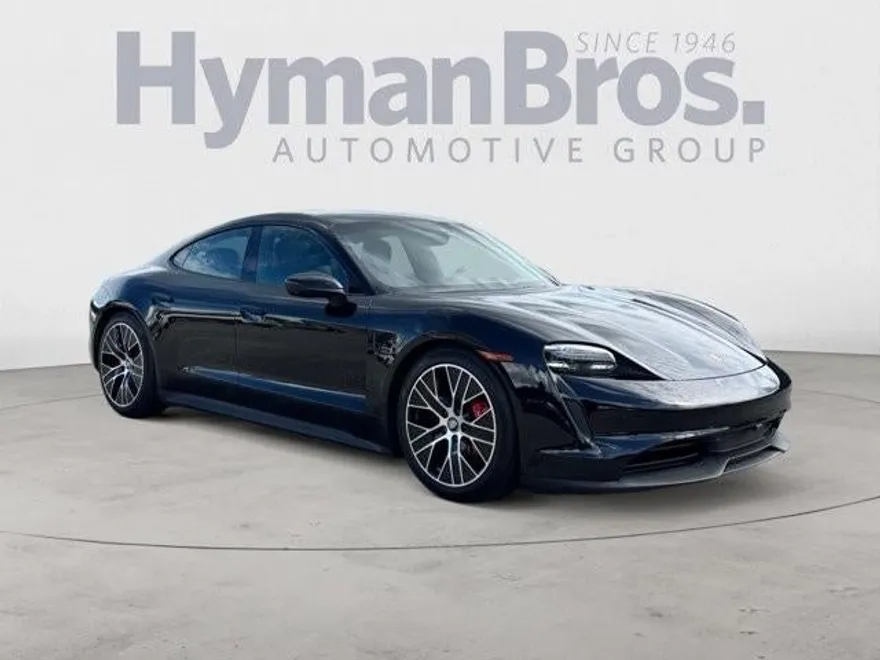 2020 Porsche Taycan 4S photo 1