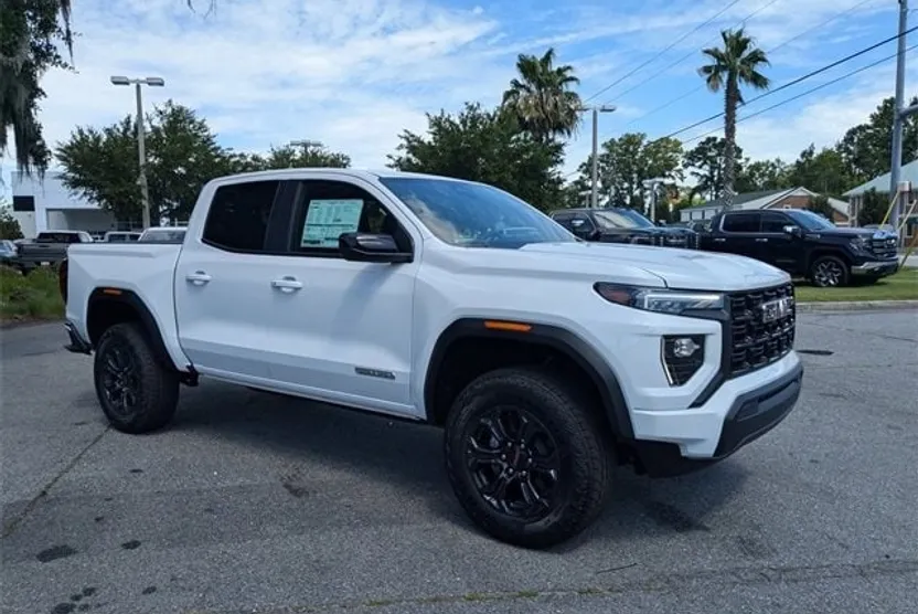 2025 Gmc Canyon Elevation photo 1