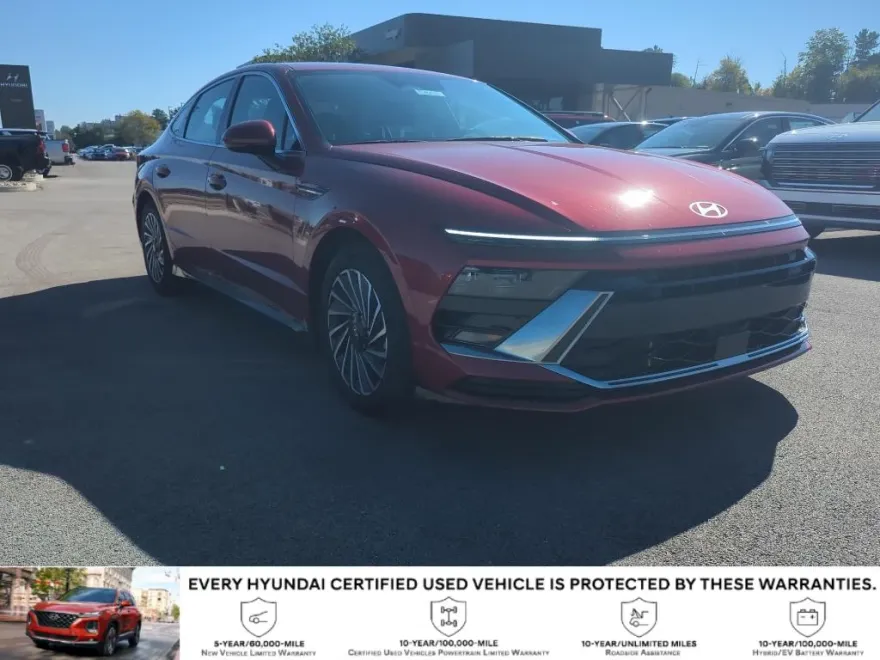 2025 Hyundai Sonata Hybrid SEL photo 1