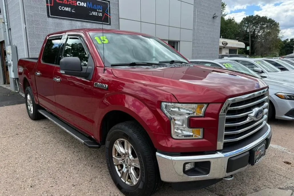 2015 Ford F-150 XLT photo 1