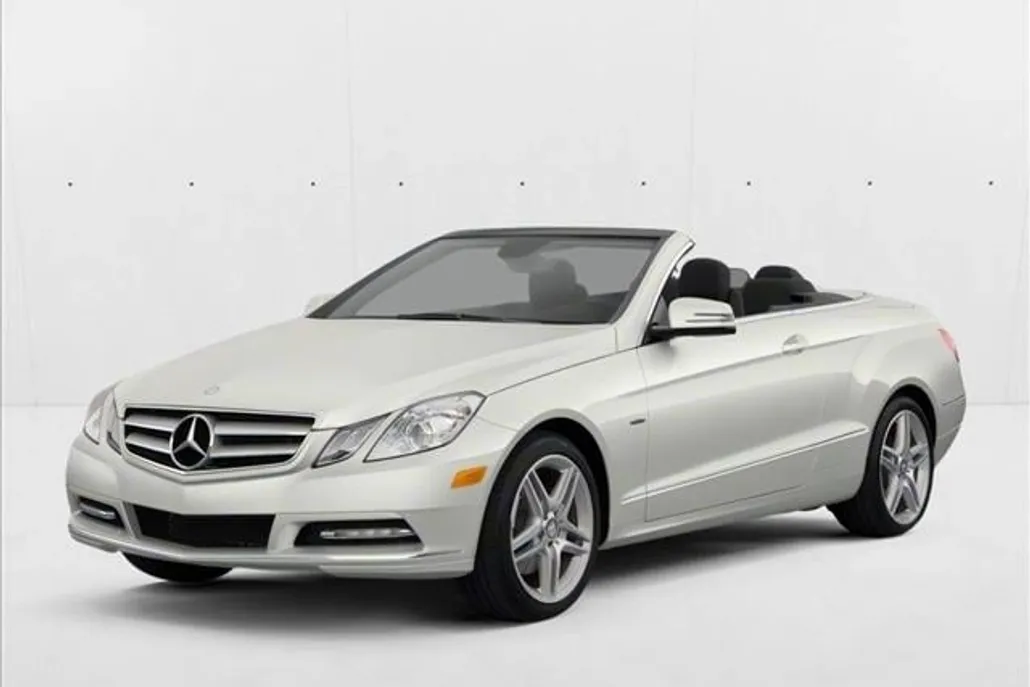 2011 Mercedes Benz E 550 Cabriolet photo 1