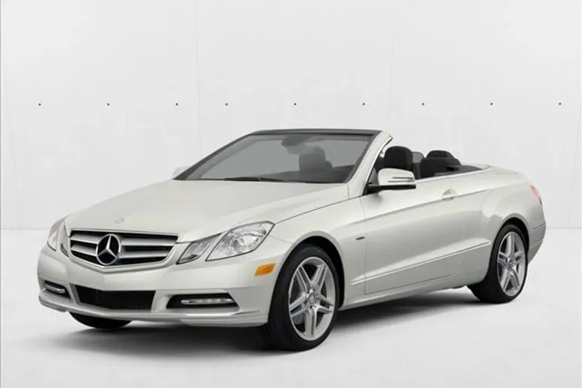 2011 Mercedes Benz E 550 Cabriolet photo 1