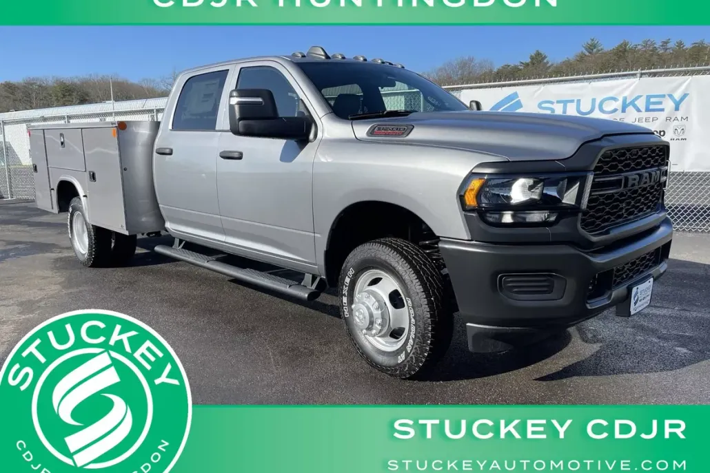 2024 Ram 3500 Tradesman photo 1