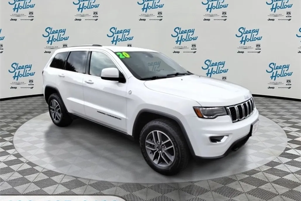 2020 Jeep Grand Cherokee Laredo photo 1