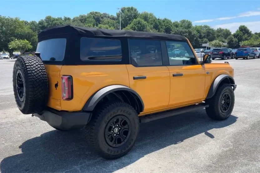2022 Ford Bronco Wildtrak photo 1