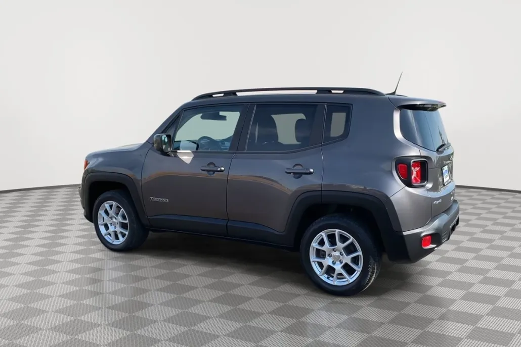 2019 Jeep Renegade Latitude photo 1