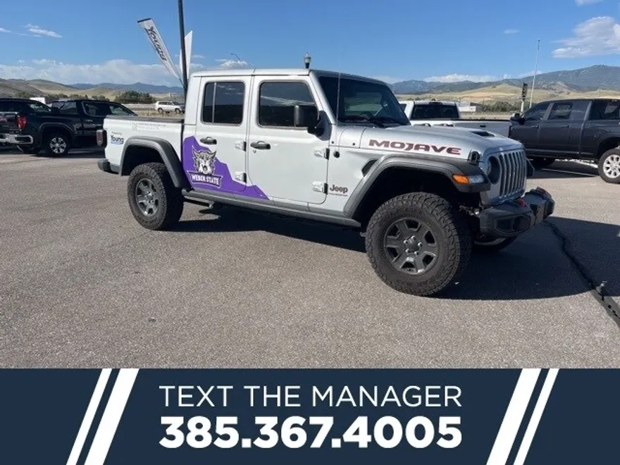 2023 Jeep Gladiator Mojave photo 1