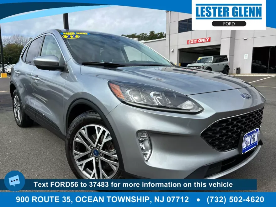 2022 Ford Escape SEL photo 1