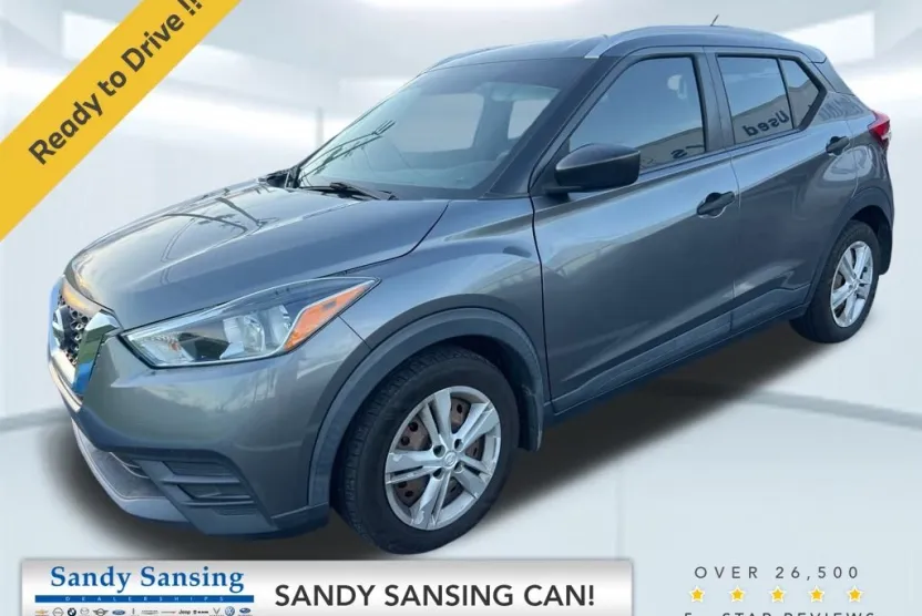 2019 Nissan Kicks S photo 1