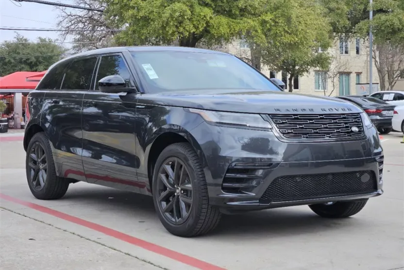 2025 Land Rover Range Rover Velar SE photo 1