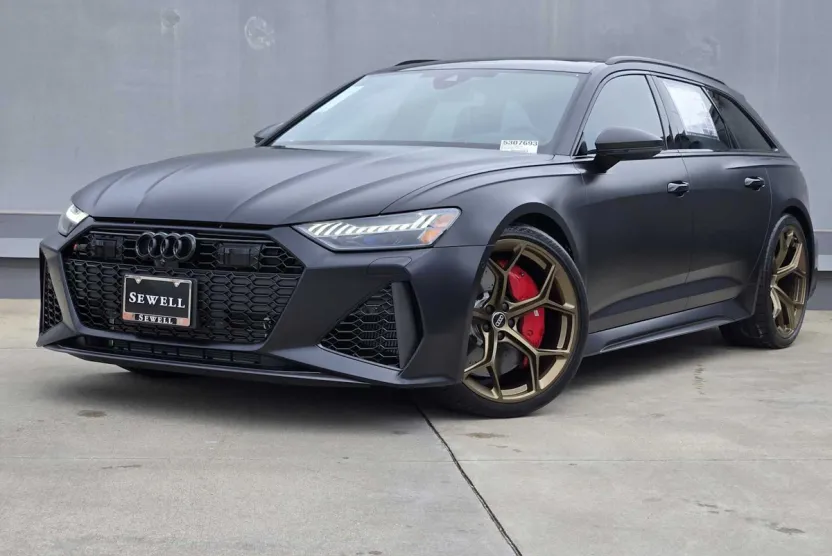 2025 Audi RS 6 Avant Performance photo 1