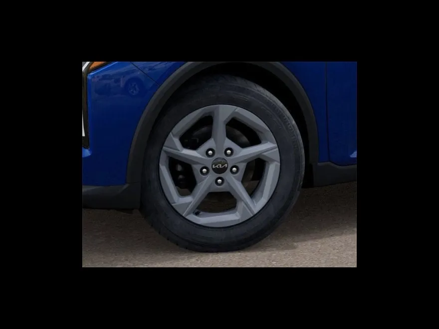 2025 Kia K4 LXS photo 1