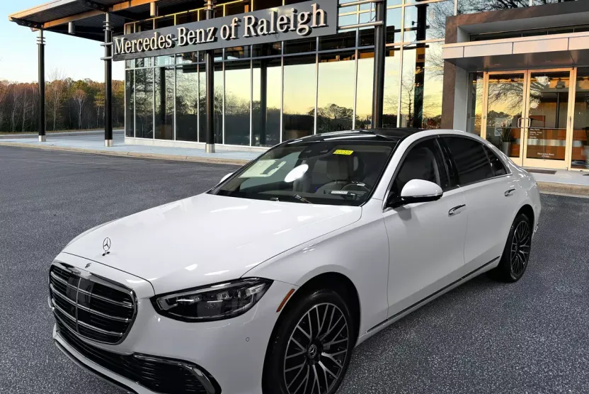 2026 Mercedes Benz S 500 4MATIC photo 1