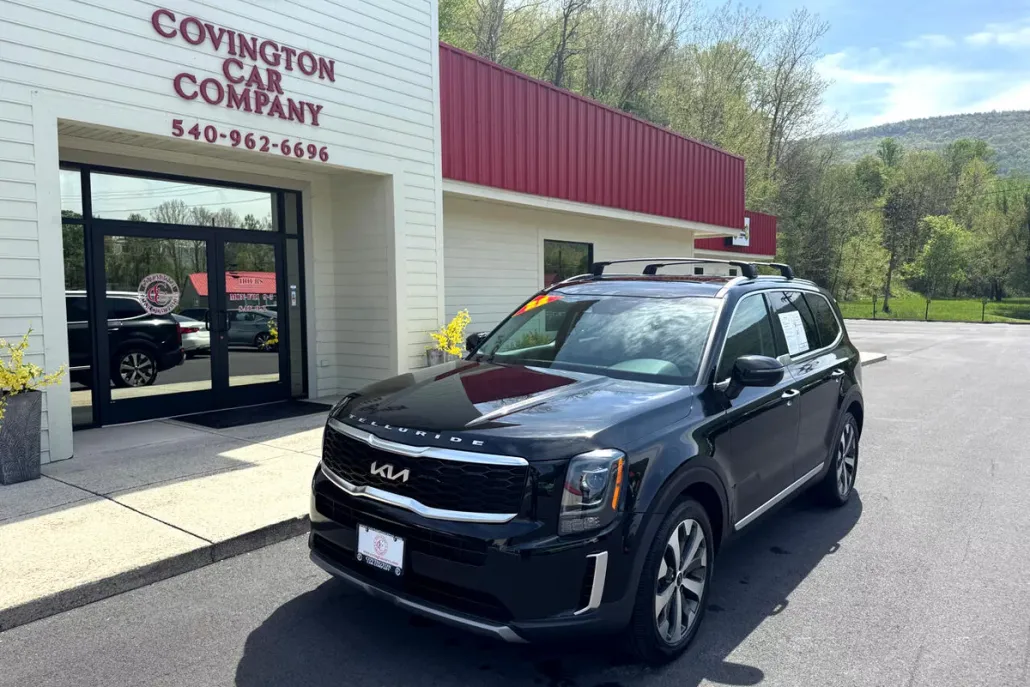 2022 Kia Telluride S photo 1