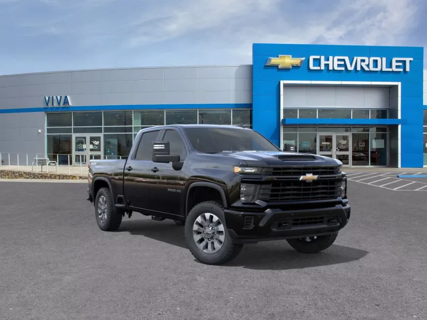 2026 Chevrolet Silverado 2500HD Custom photo 1