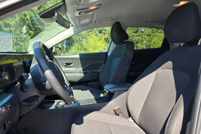 2024 Hyundai Kona SEL photo 1