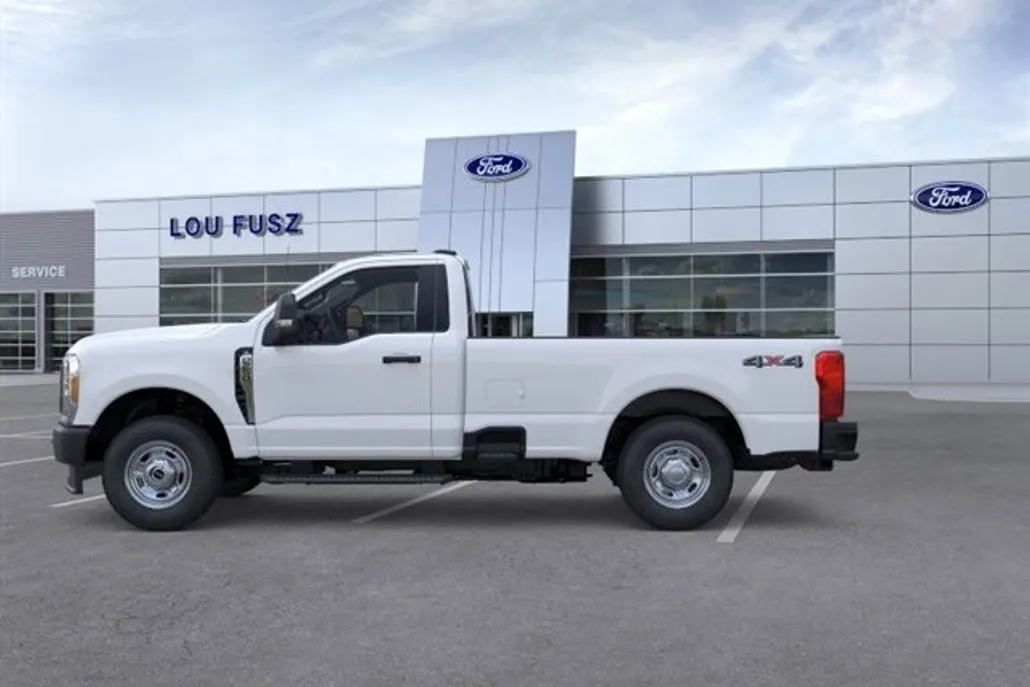 2025 Ford F-250 photo 1