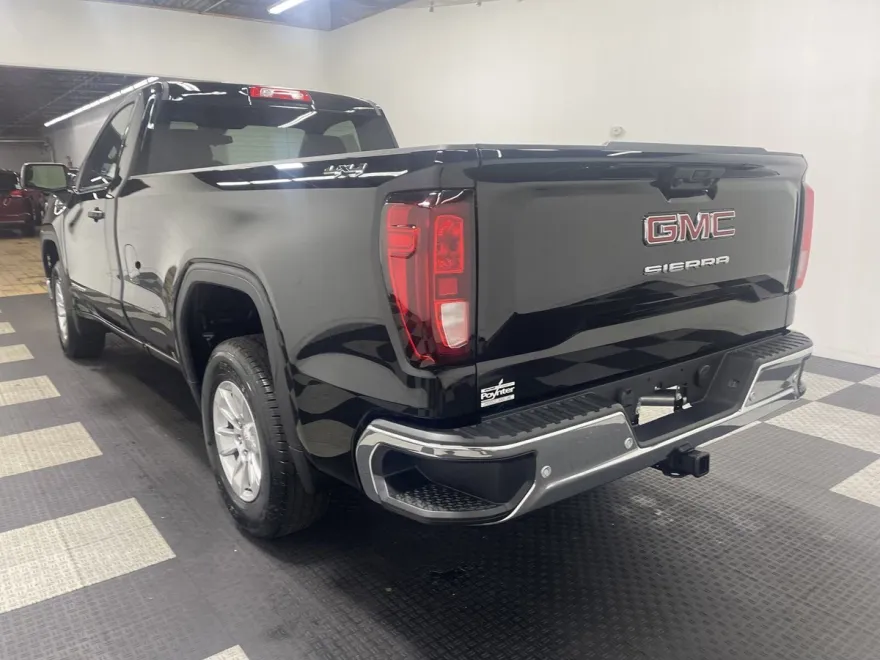 2025 Gmc Sierra 1500 Pro photo 1