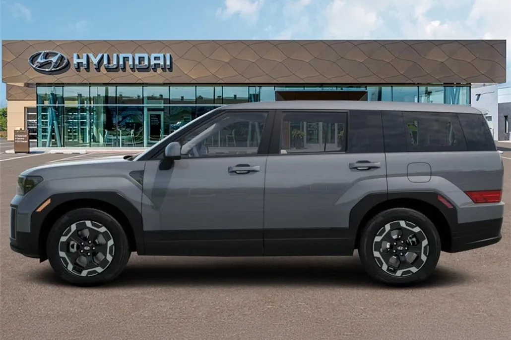 2026 Hyundai Santa Fe SE photo 1