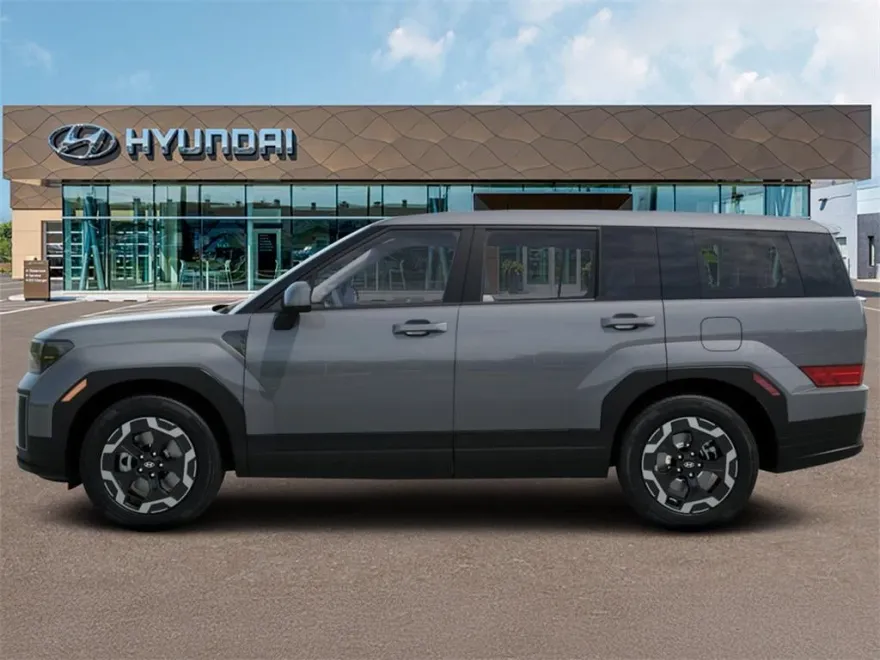 2026 Hyundai Santa Fe SE photo 1