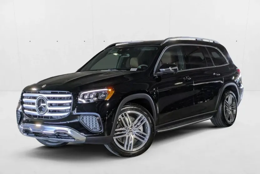 2026 Mercedes Benz GLS 450 4MATIC photo 1