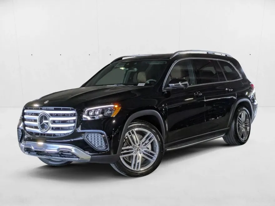 2026 Mercedes Benz GLS 450 4MATIC photo 1