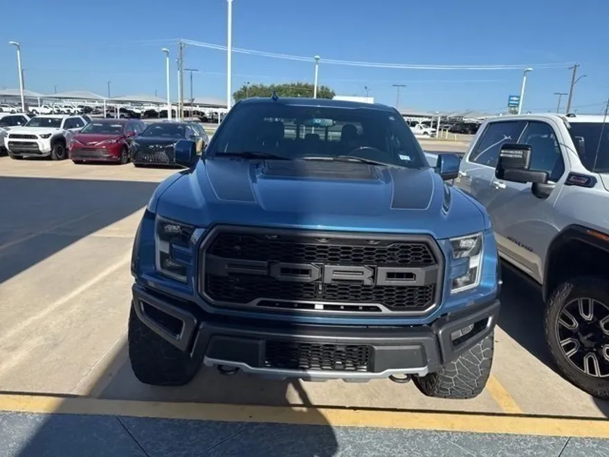 2019 Ford F-150 Raptor photo 1