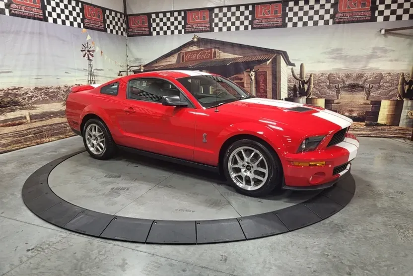 2022 Ford Mustang Shelby GT500 photo 1