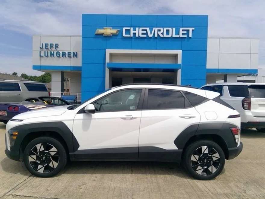 2024 Hyundai Kona SEL photo 1