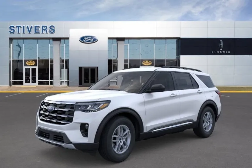 2025 Ford Explorer photo 1