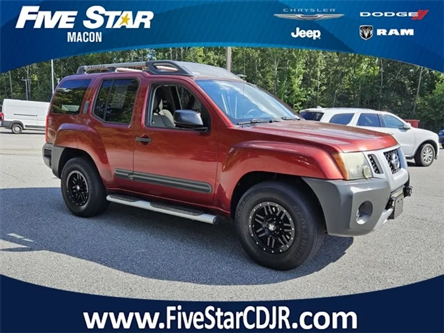 2015 Nissan Xterra S photo 1