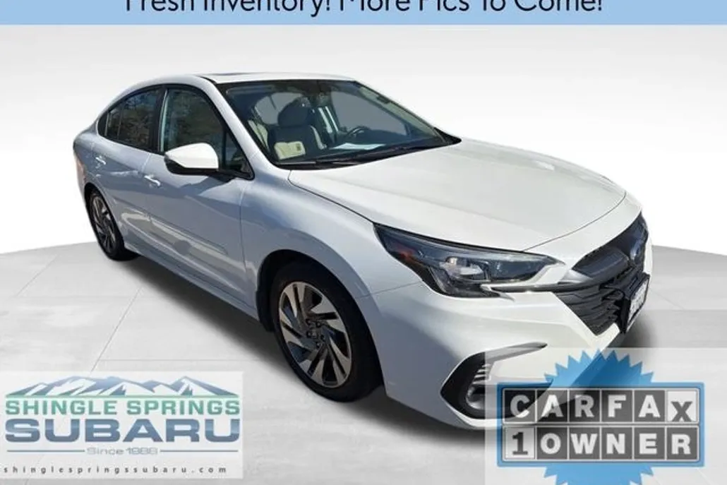 2023 Subaru Legacy Limited photo 1