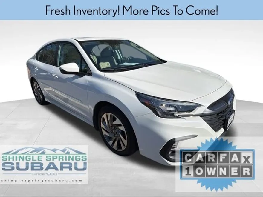2023 Subaru Legacy Limited photo 1